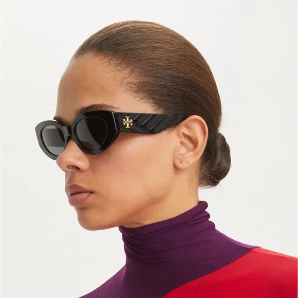 Tory Burch Kira Cat Eye Sunglasses - Tortoise - Picture 3 of 7